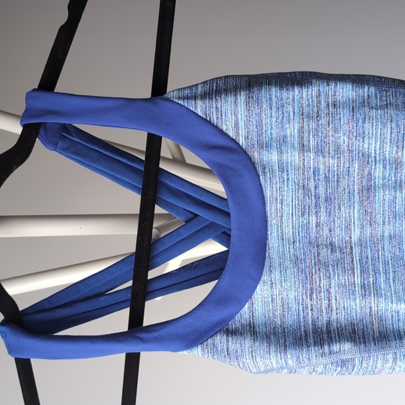 LULULEMON Enhearten Tank Sports Bra Sz 6 Space Dye Camo Caspian - Picture 1 of 3